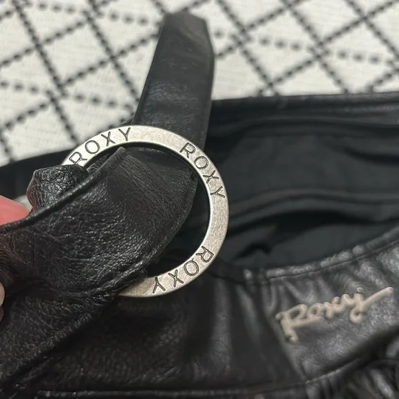 Two Roxy purses - Picture 4 of 11